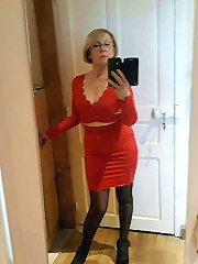 Prurient mature granny is masturbating herself